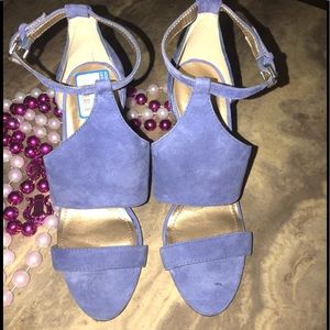 🍁LADIES LILAC PURPLE HEELS🍁